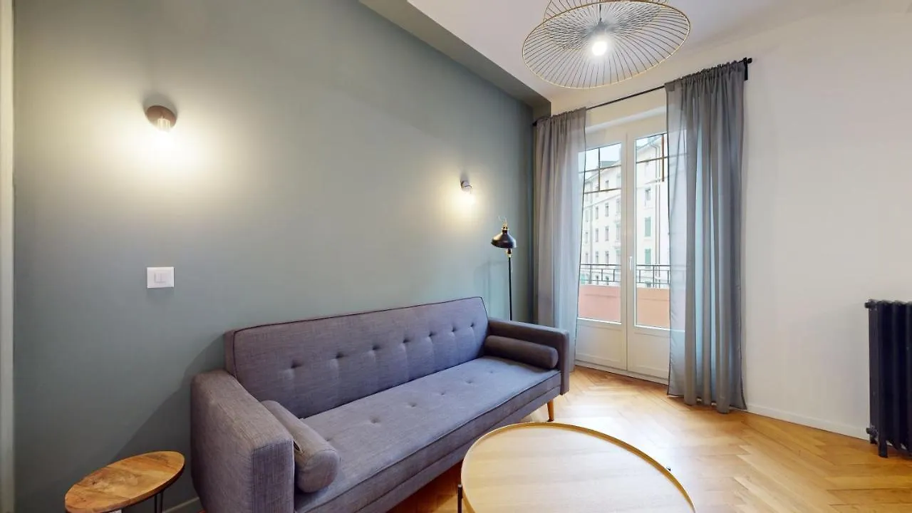 Beautiful Modern Apartment With Balcony In Ženeva